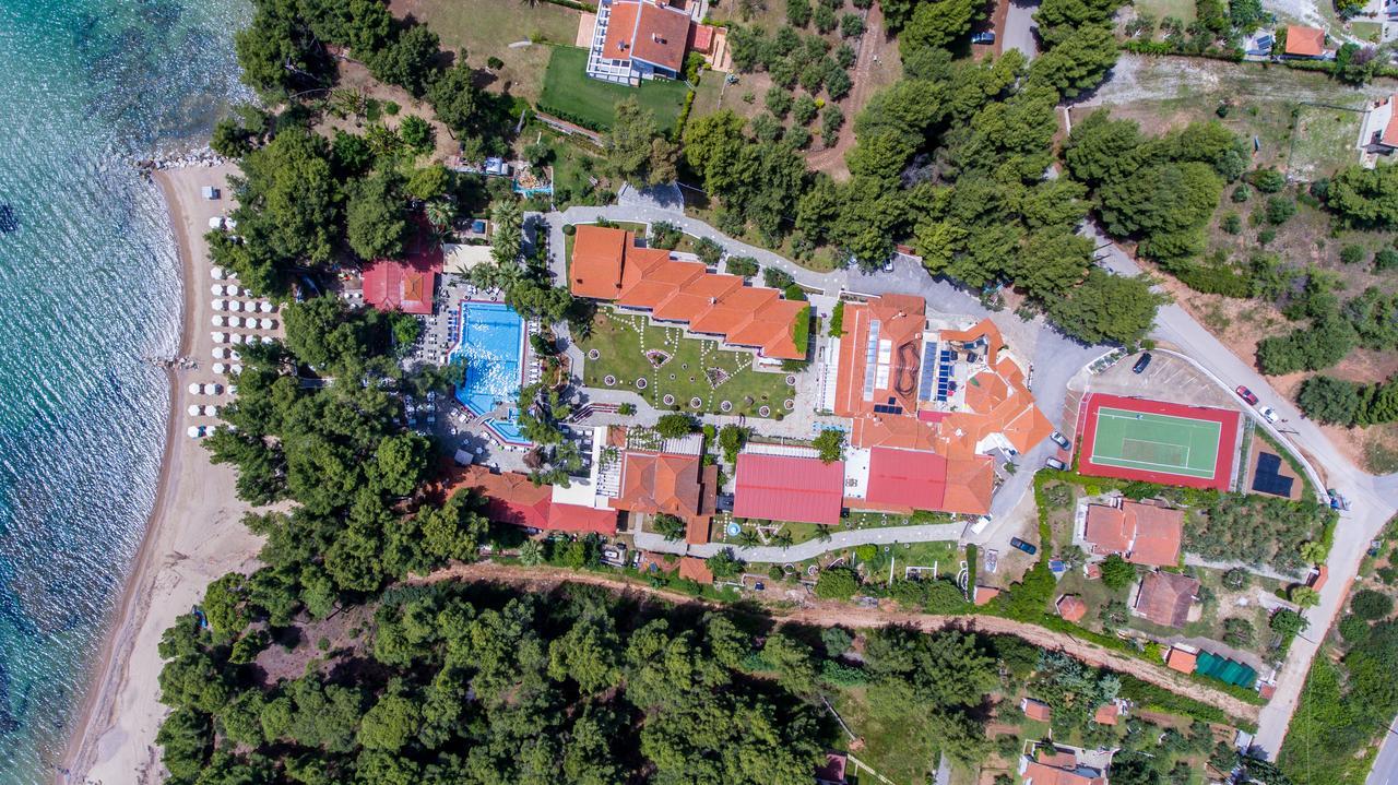 Porfi Beach Hotel Nikiti  Extérieur photo