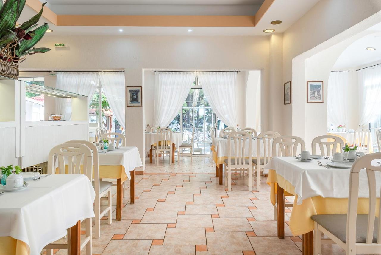 Porfi Beach Hotel Nikiti  Extérieur photo